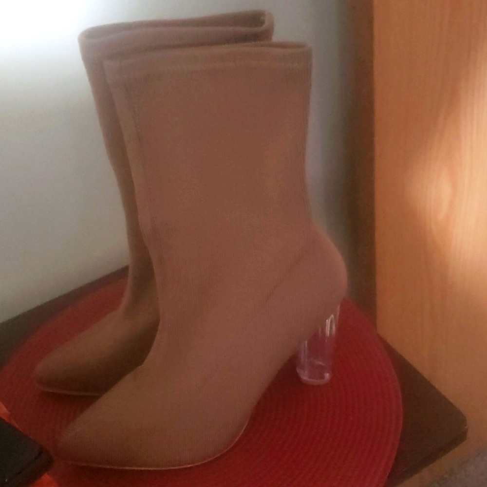 Ladies boots - Picture 3 of 4